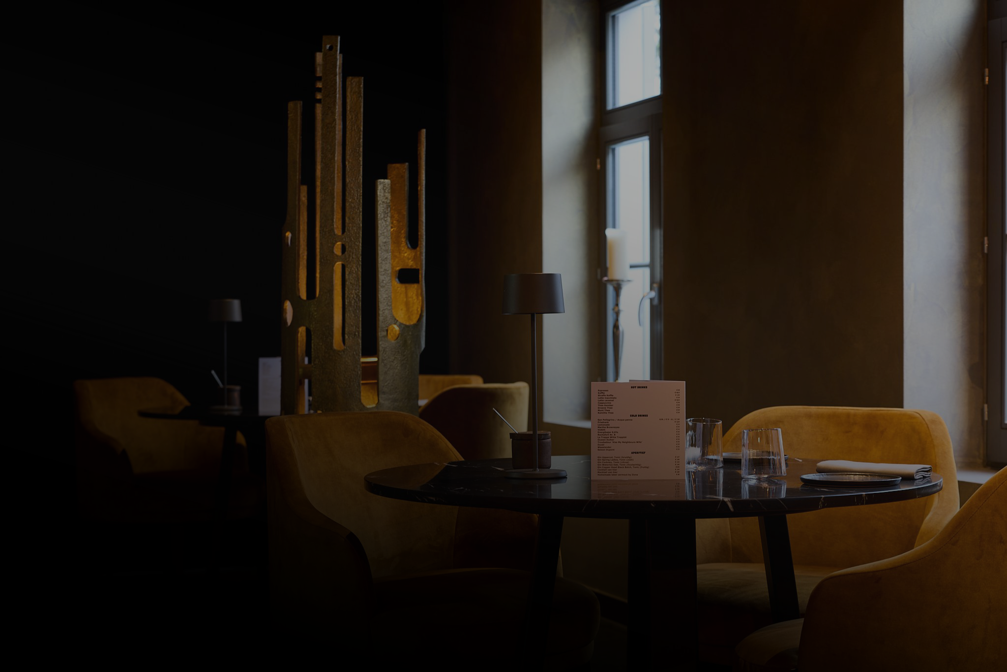 <p>Tastu header</p>
